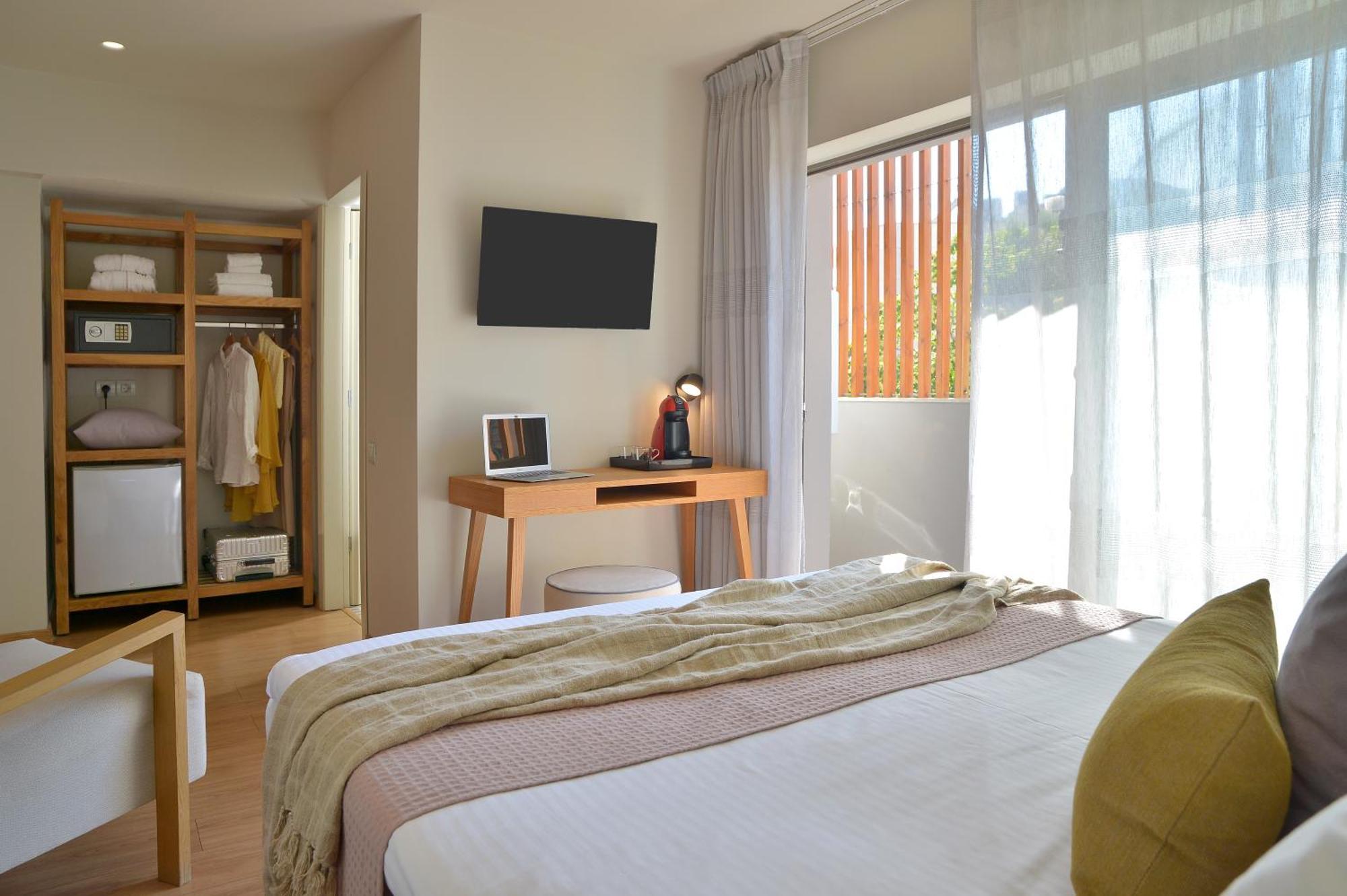 Mirivili Hospitality & Wellness Athens Exterior photo